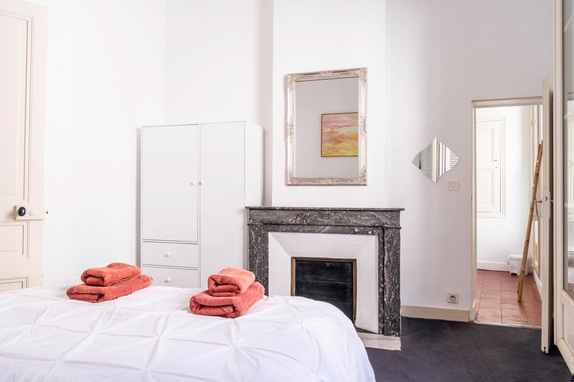 Apartment Demeure & Confort By Les Demeures De Rachel Nîmes